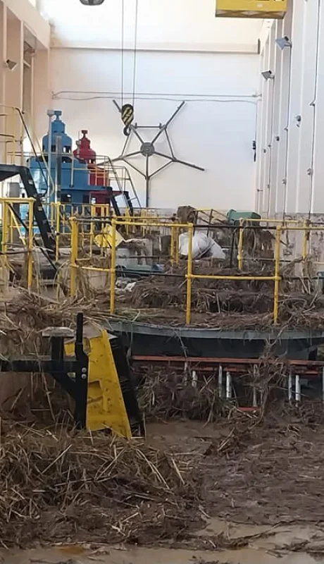 Centrales hidroeléctricas.