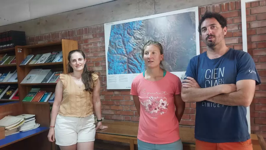 Pilar Jeanneret, Mariano Castro e Ivana Peker Marcosig.