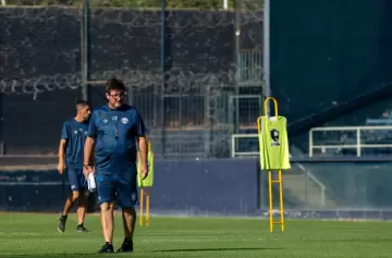 Independiente Rivadavia visita a Estudiantes LP: día, hora y cómo seguirlo en vivo