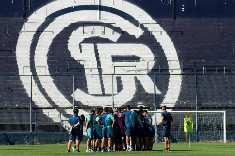 Independiente Rivadavia.