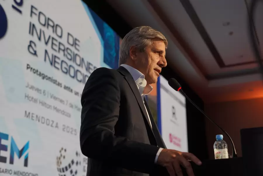 "Se trabajó en muchas áreas, se tomó el toro por las astas, y se decidió hacer algo que no se hizo durante diez décadas" (L. Caputo)