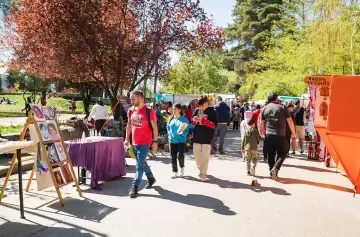 Ferias de artesanías, una tradición cultural en toda la Argentina