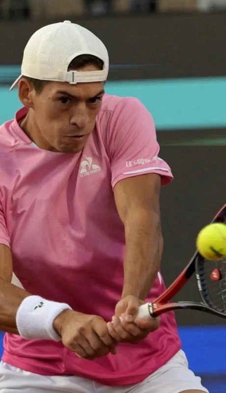 Sebastián Báez cayó en tres sets