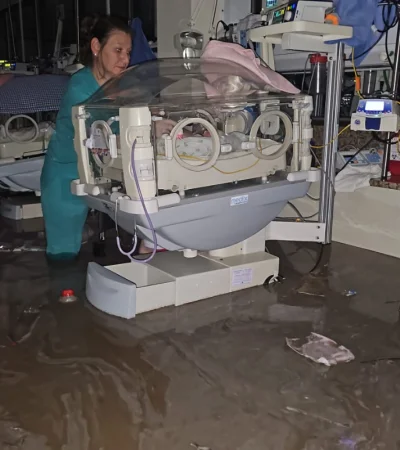 Se inundó el sector de neonatología del Hospital Interzonal Dr. José Penna.