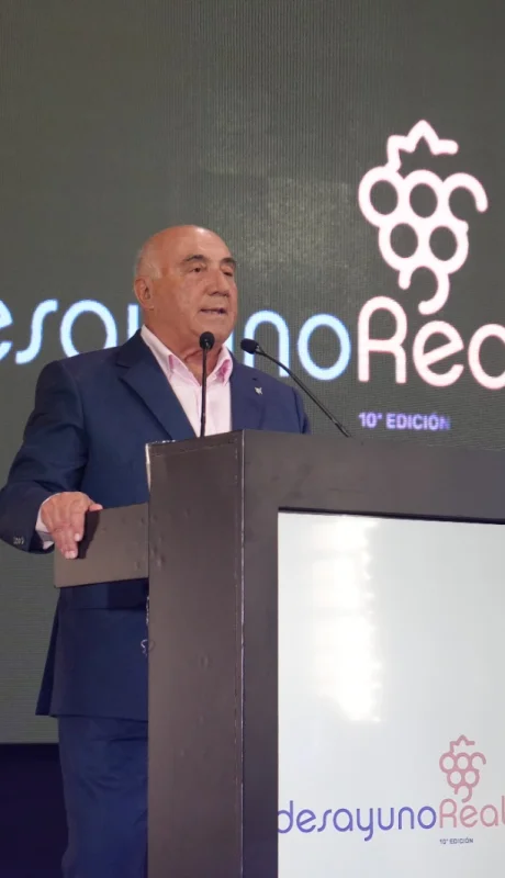 Emilio Magnaghi, Presidente de La Cooperativa, Empresa Eléctrica de Godoy Cruz.