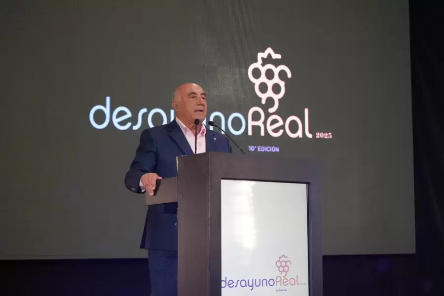 Emilio Magnaghi. Presidente de La Cooperativa, empresa Eléctrica de Godoy Cruz.