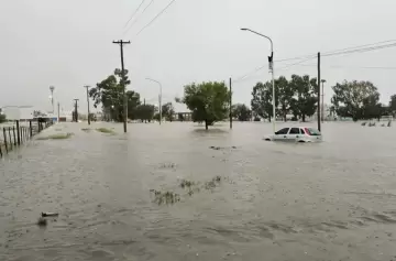 El temporal  que azotó a Bahía Blanca avanza y pone en alerta a Mar del Plata