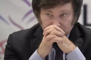 Milei suspendió su viaje a Mendoza y mañana monitoreará todo lo de Bahía Blanca