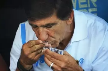 Peñarol vs Racing: a qué hora juegan y por dónde seguirlo en vivo