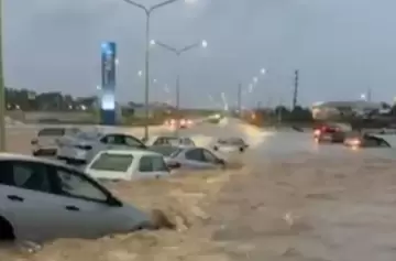 Javier Milei viajó a Bahía Blanca para supervisar la asistencia tras el temporal