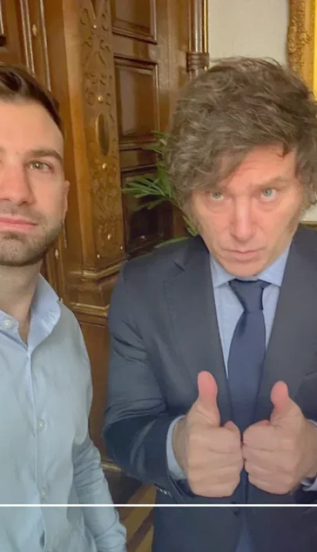Mauricio Novelli y Javier Milei en la Casa Rosada.