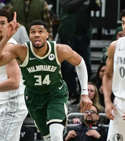 Giannis Antetokounmpo, figura de los Bucks.