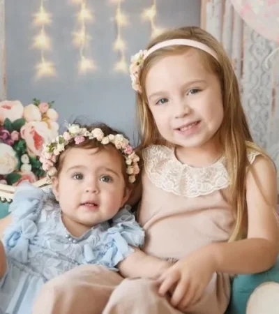 Delfina y Pilar Hecker.