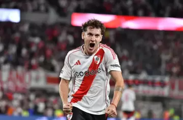 River sufrió en demasía pero se sacó la mufa con un triunfo sobre Atlético Tucumán