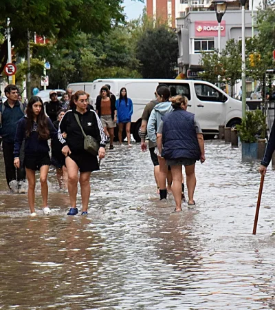 Bahía Blanca sufrió un inédito temporal.