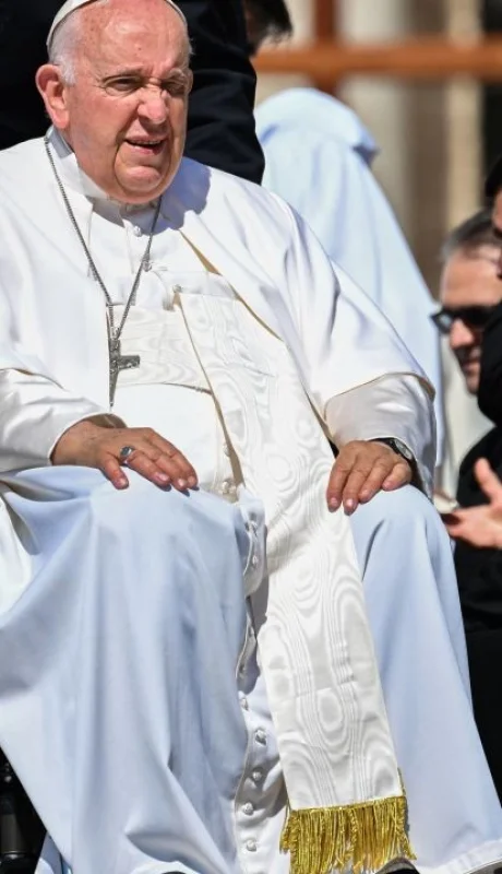 Francisco evoluciona: su estado de salud mejora, pero sigue bajo vigilancia