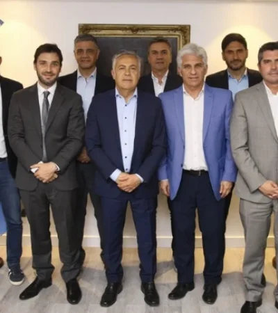 El informe mensual de CB Consultora refleja la evolución de la percepción ciudadana sobre los mandatarios provinciales.