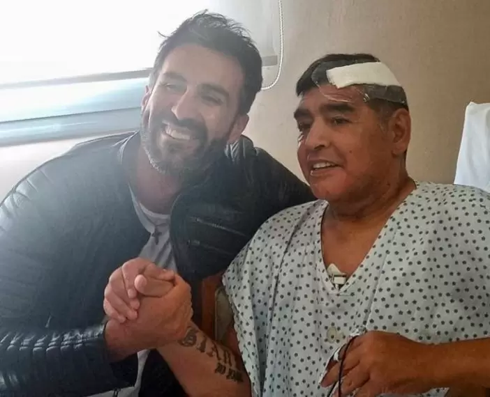 Leopoldo Luque con Maradona