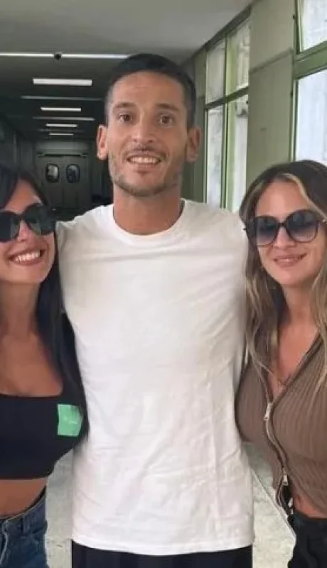 El hincha de Racing junto a su familia