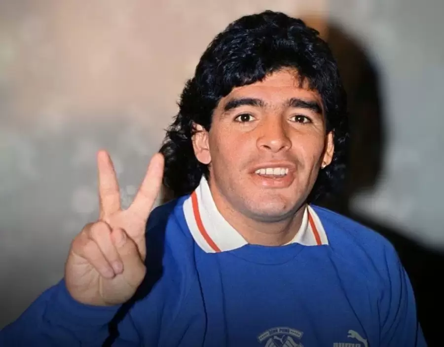 Diego Maradona.
