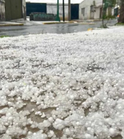 El granizo sigue siendo una constante luego del ingreso de un nuevo frente frío desde el Pacífico.