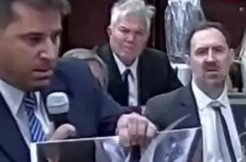 Por qué mostraron la terrible imagen de la muerte de Diego Maradona