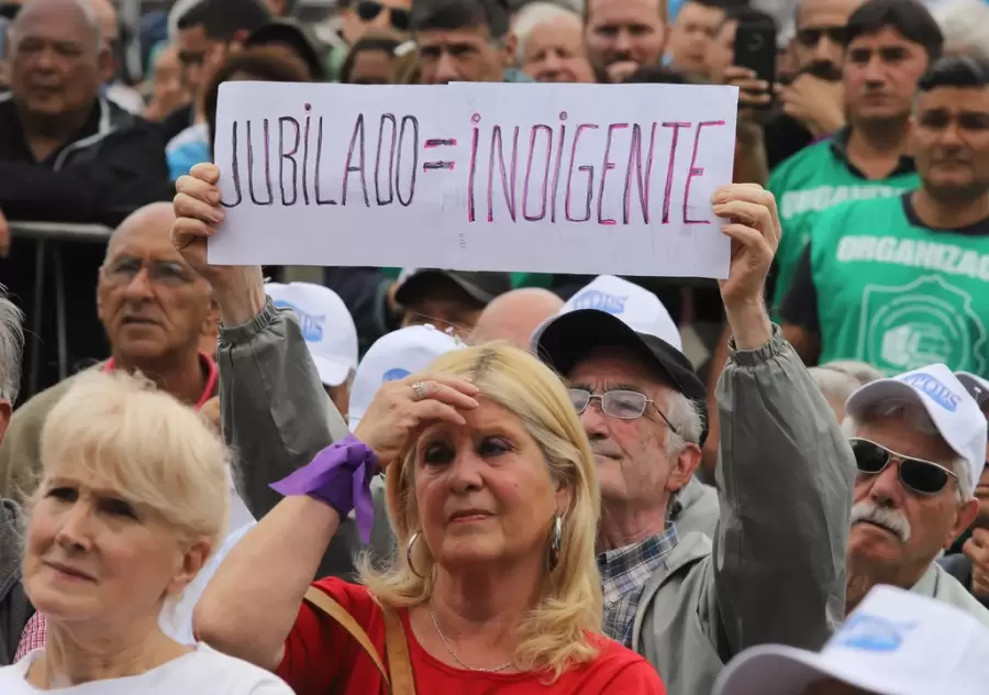 Jubilados por debajo de la línea de pobreza