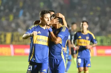 Preocupa en Boca el estado físico de Ander Herrera y Kevin Zenón