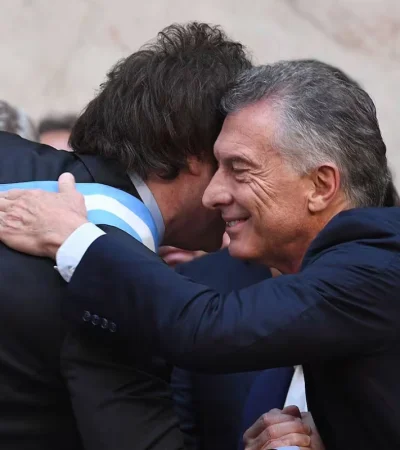 Mauricio Macri en la asunción presidencial de Javier Milei.