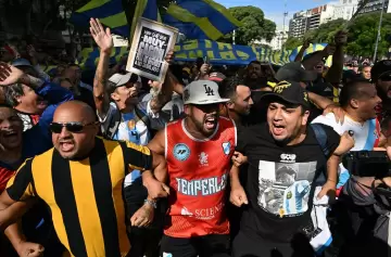 El Gobierno endurece penas contra barras bravas y dirigentes que los financien