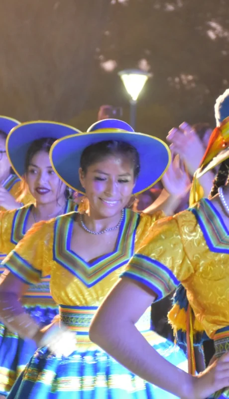 Carnaval de los pueblos latinoamericanos.