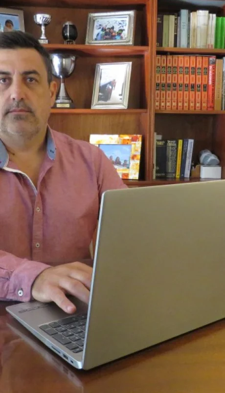 Ariel Morales Antón.