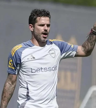 Gago planifica el 11 para visitar a Belgrano.