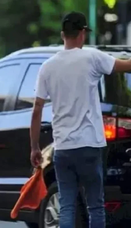 El documento establece también sanciones de prohibición de concurrencia o interdicción de cercanía.