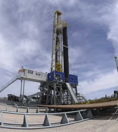 Se busca garantizar megaproyectos como Vaca Muerta. (Foto: archivo web / NA)