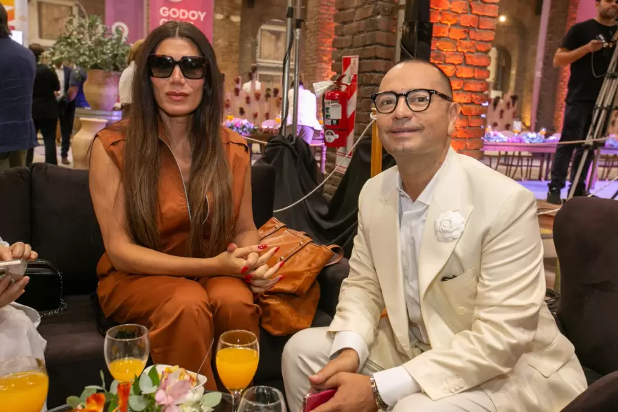 Flor de la V y Fabián Medina Flores