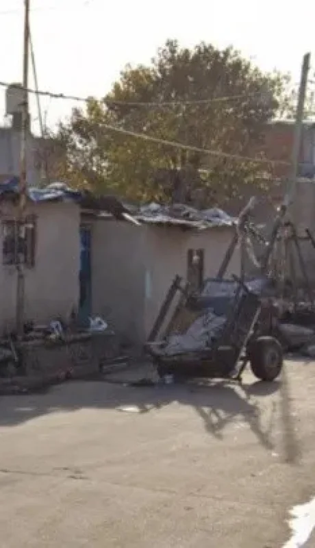 En este barrio de Gregorio de Laferrere ocurrió el asesinato de la joven mujer. (Foto: Crónica)