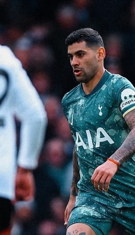 "Cuti" Romero es pretendido por el Atlético Madrid.