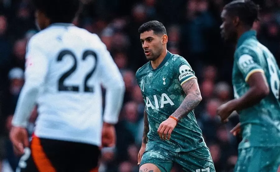 "Cuti" Romero en dudas para las Eliminatorias.