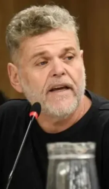 Casero estará lejos de los escenarios y deberá recupérese para volver cuanto antes.