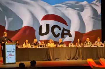 El radicalismo deberá tomar importantes decisiones para asegurar su permanencia