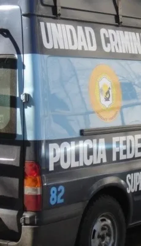 La Policía Federal Argentina fue convocada para realizar los peritajes.