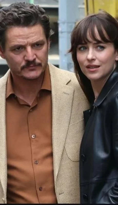 Pedro Pascal y Dakota Johnson.