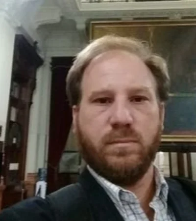 "Descubrimos que el Congreso jamás rechazó un DNU relacionado con deuda pública".