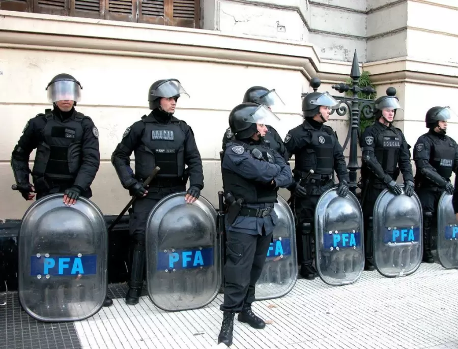 La Policía Federal frente al Congreso