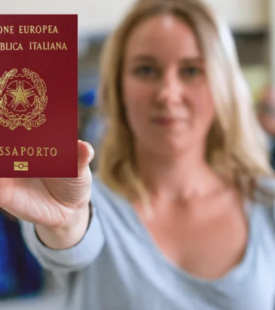 Pasaporte italiano.