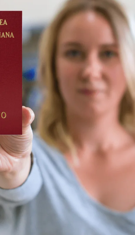 Pasaporte italiano.
