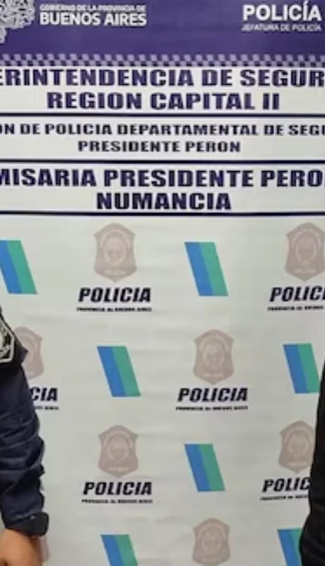 Detuvieron al músico por portación ilegal de arma e infracción a la ley de drogas.