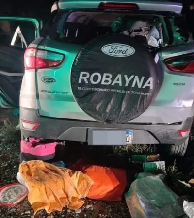 La camioneta en la que viajaban madre e hijos. Gentileza: Osvaldo Valle