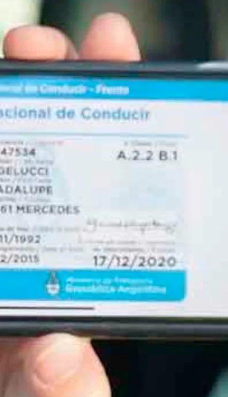 La licencia de conducir digital ha generado dudas.